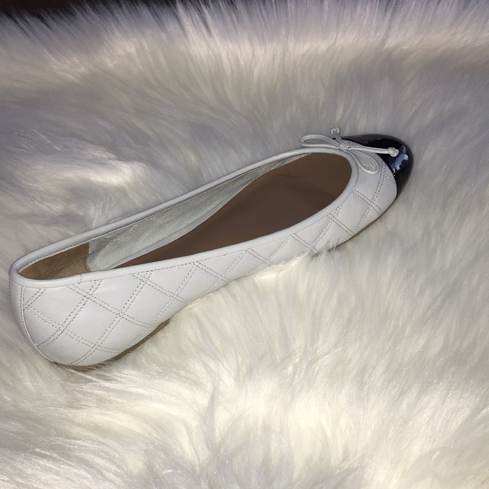 Shoes - Picture 3 of 5